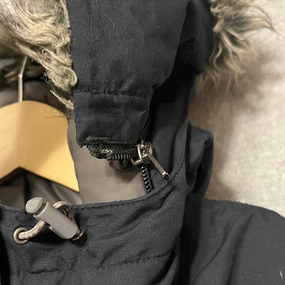 The North Face Goose Down 550 Hood Parka Jacket Black Women's Size Medium nylon - Picture 7 of 16